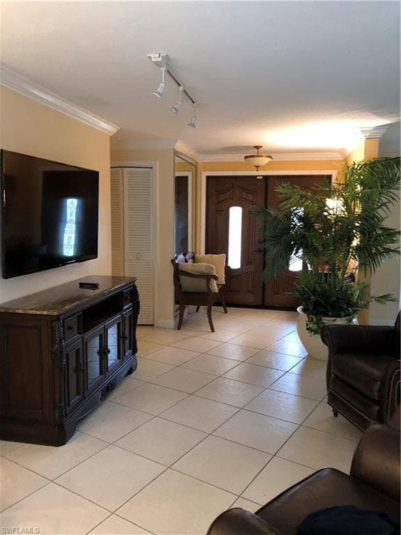 550 Forest Hills BLVD-12