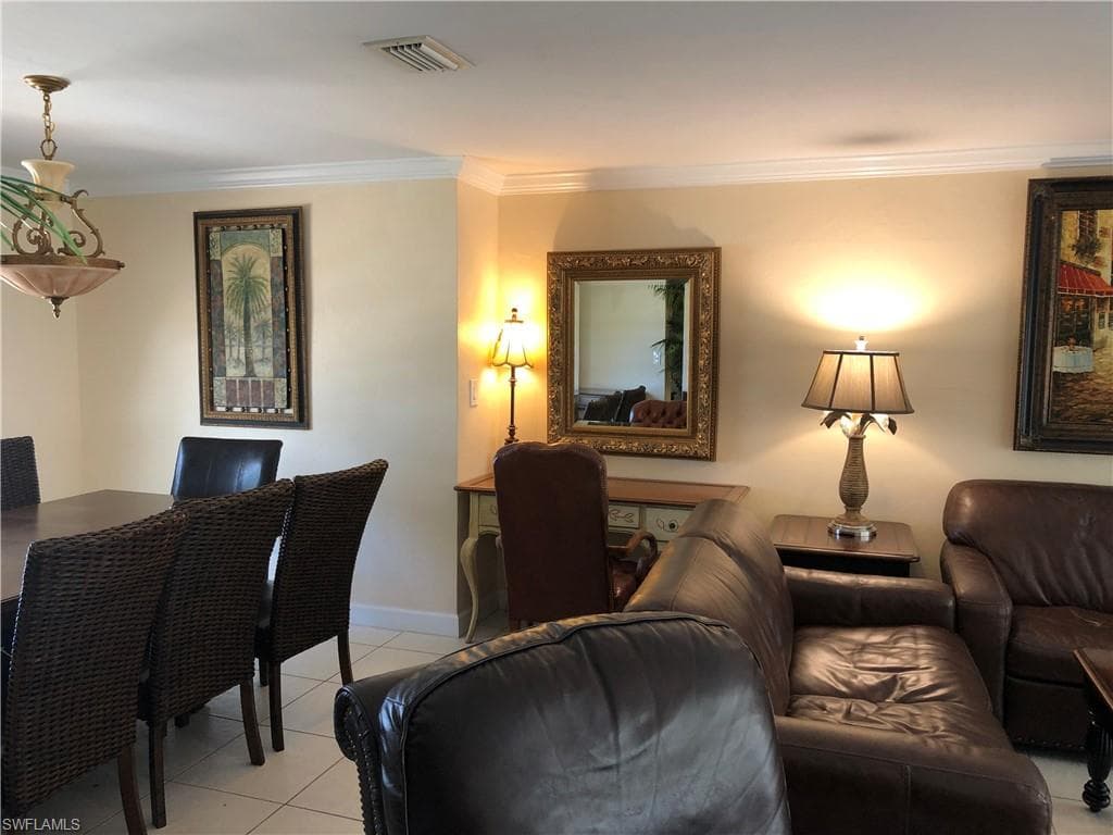 550 Forest Hills BLVD-32