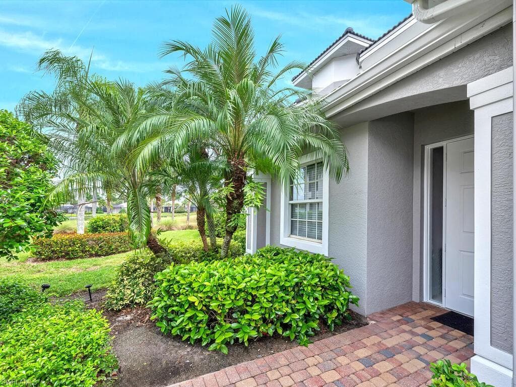 10221 Bellavista CIR 203-3