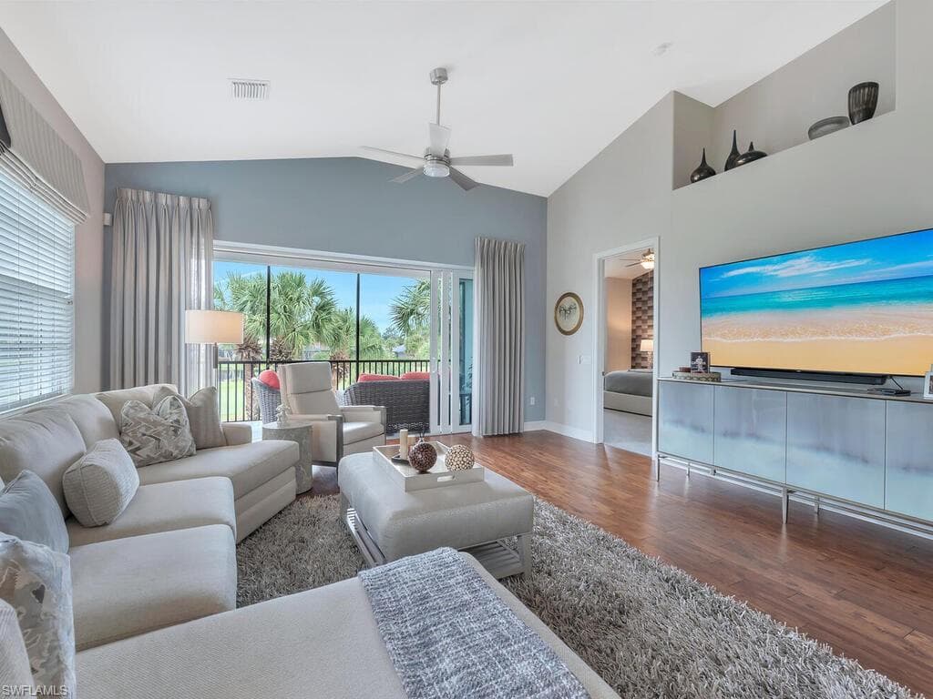 10221 Bellavista CIR 203-10