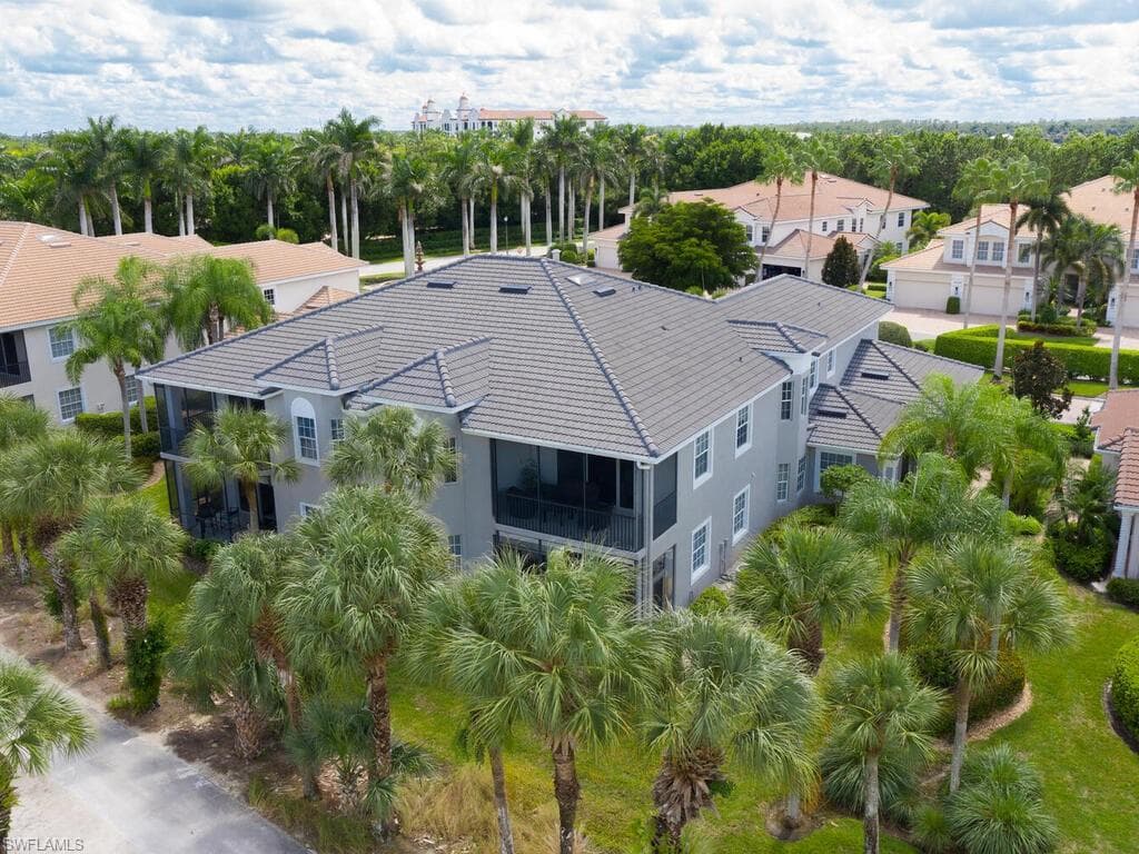 10221 Bellavista CIR 203-21