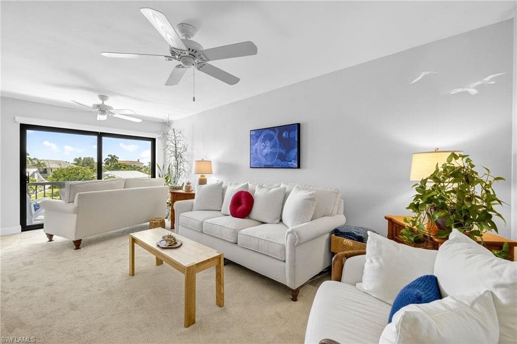1250 Tennisplace CT B34-15