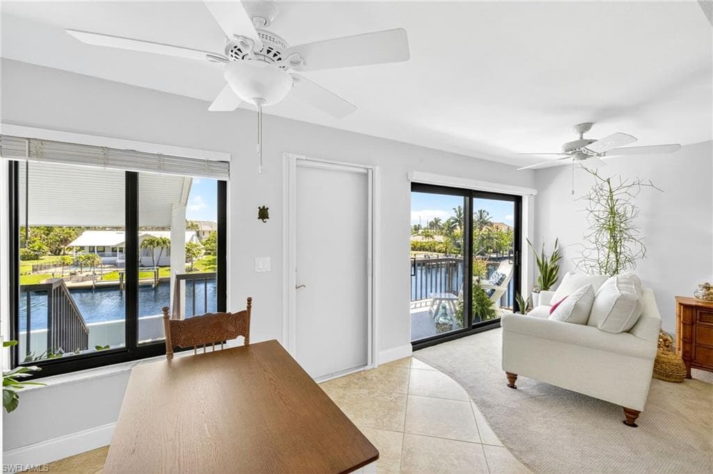 1250 Tennisplace CT B34-8