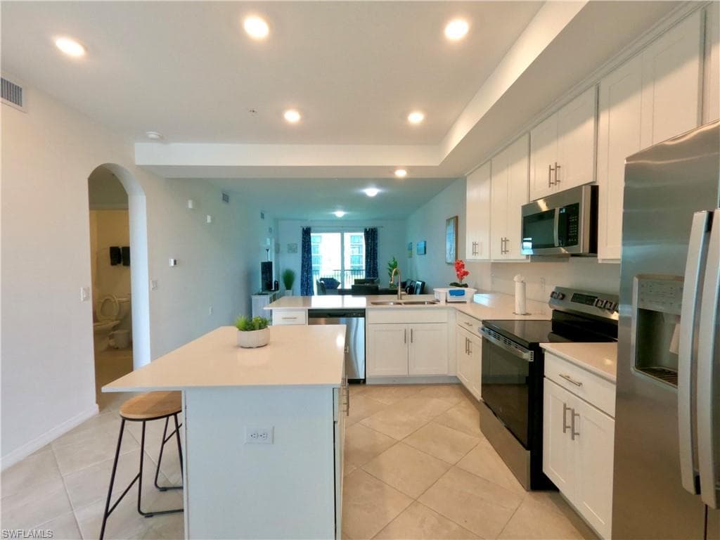 18461 Copperhead CT N 425-2