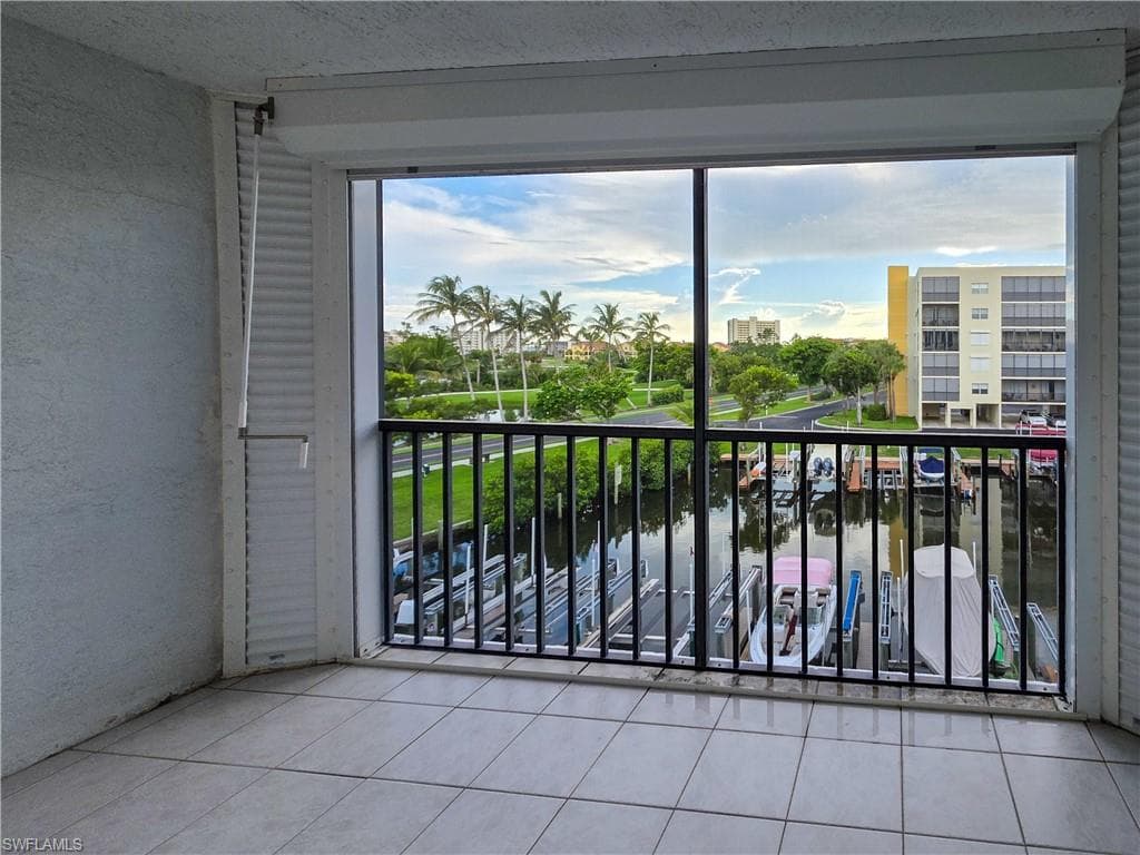 4371 Bay Beach LN 313-12
