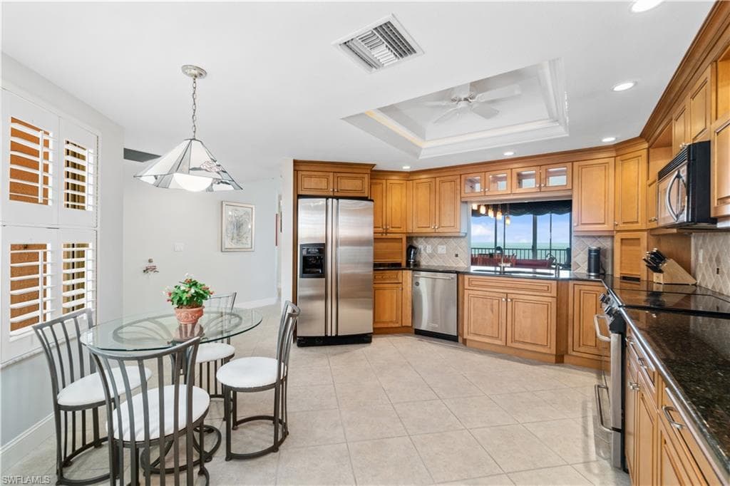 267 Barefoot Beach BLVD 303-6