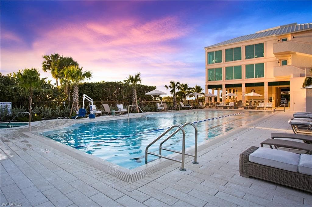 267 Barefoot Beach BLVD 303-32