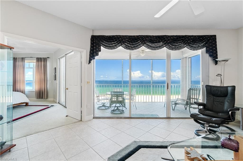 267 Barefoot Beach BLVD 303-5