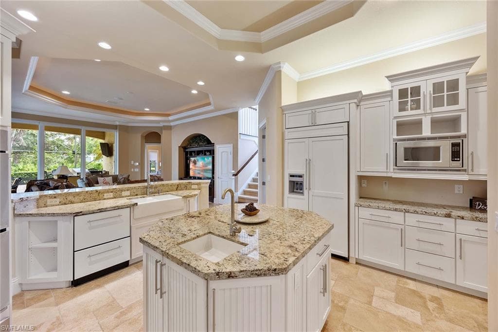 23801 Napoli WAY-16