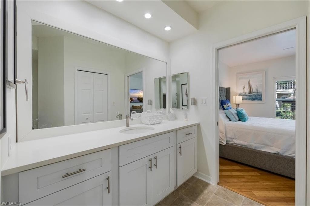 545 11th AVE S 104-23
