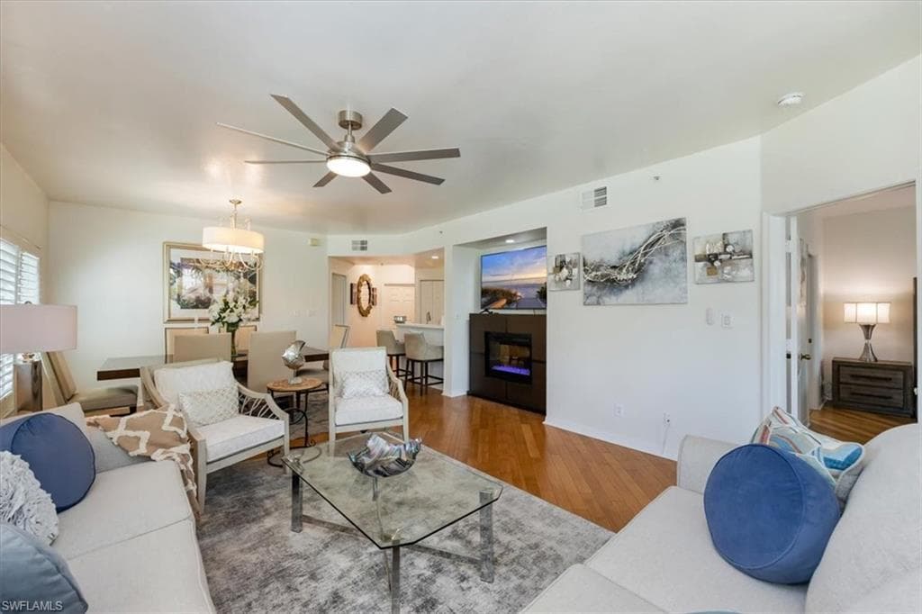 545 11th AVE S 104-5