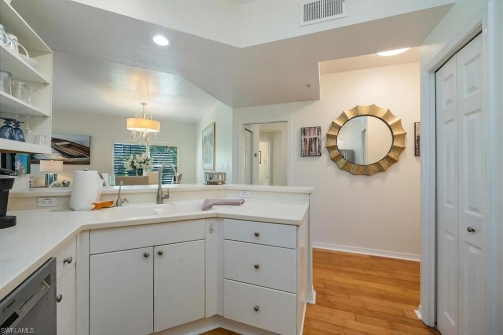 545 11th AVE S 104-9