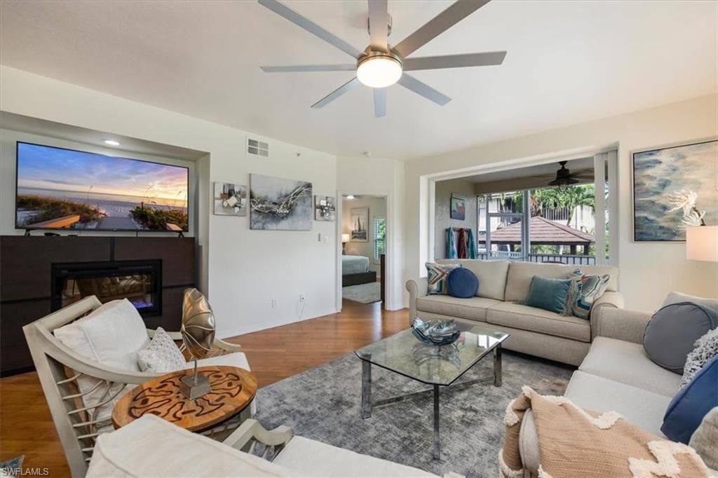545 11th AVE S 104-4