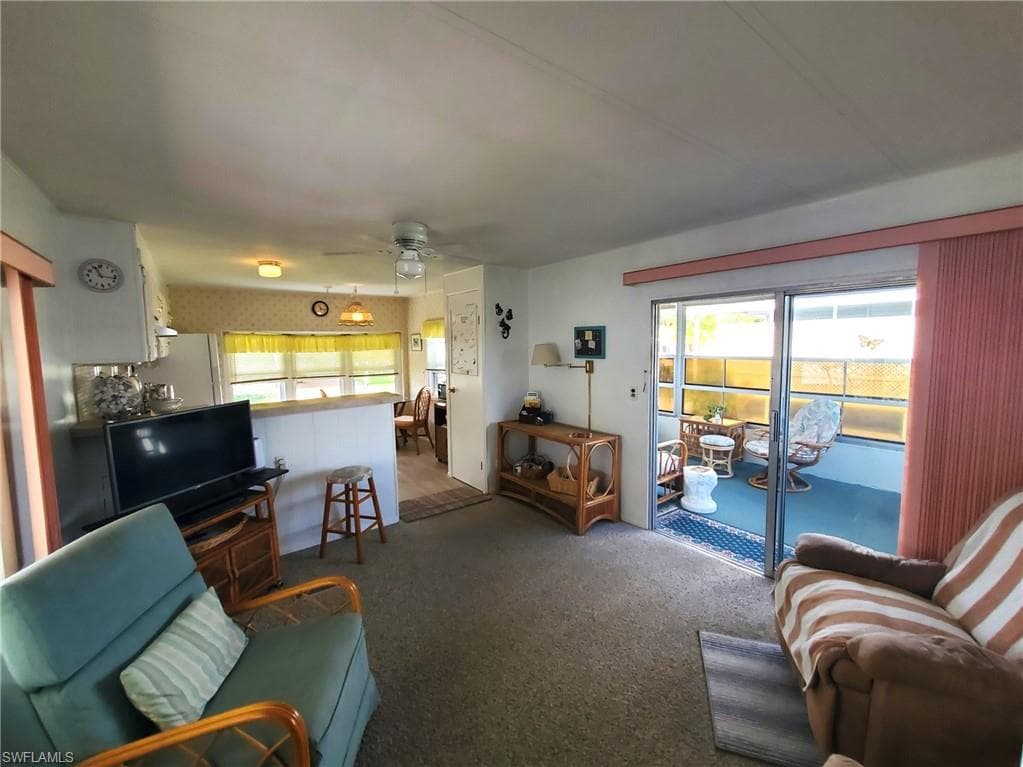 865 Moonlight DR-7