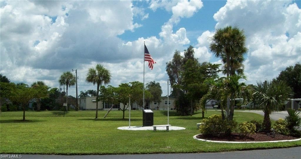 865 Moonlight DR-21