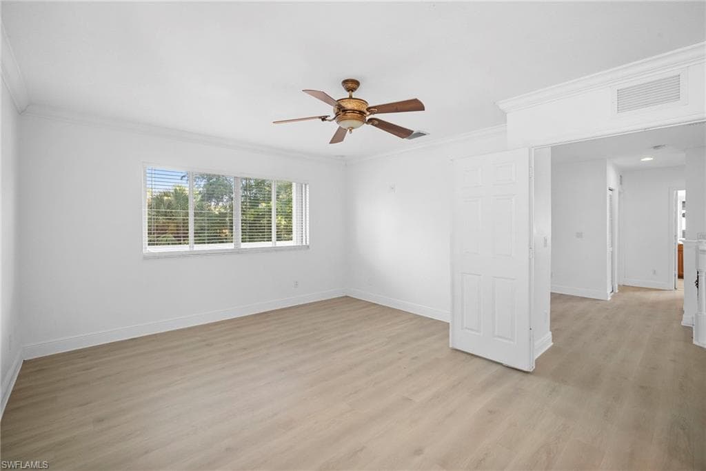 8286 Sumner AVE 1-8