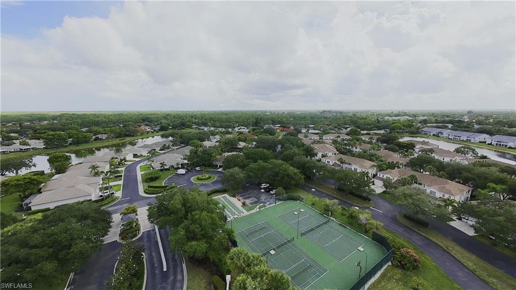 25727 LAKE AMELIA WAY 105-13