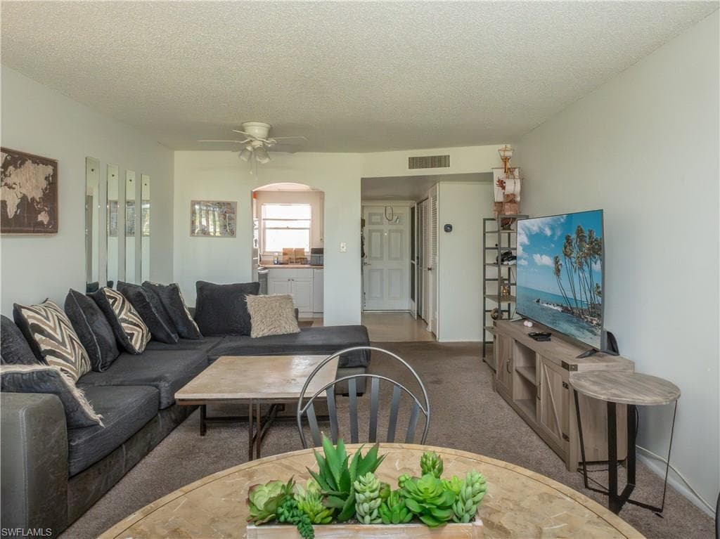 180 Turtle Lake CT 209-10