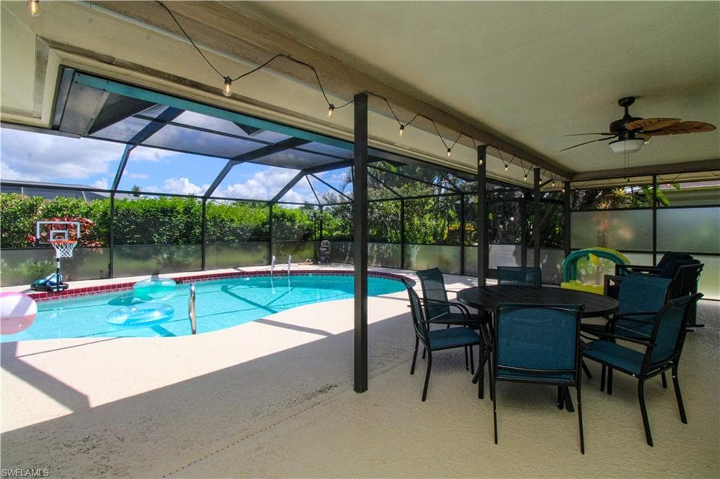 213 Bay Meadows DR-46