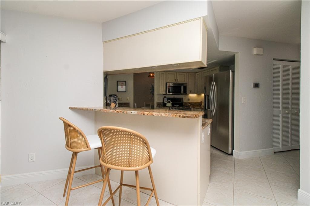 213 Bay Meadows DR-22