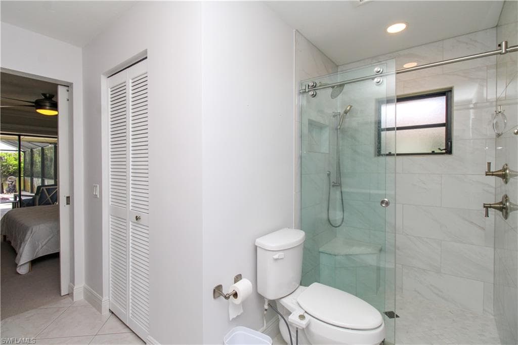 213 Bay Meadows DR-33
