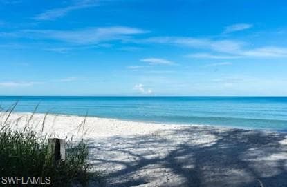 213 Bay Meadows DR-50