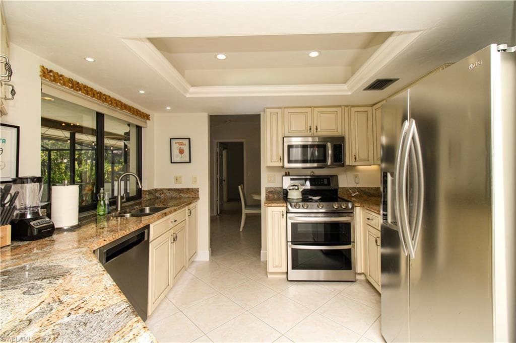 213 Bay Meadows DR-4