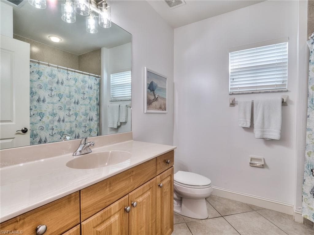 3921 KENS WAY 2301-22