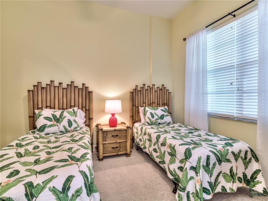 3921 KENS WAY 2301-20