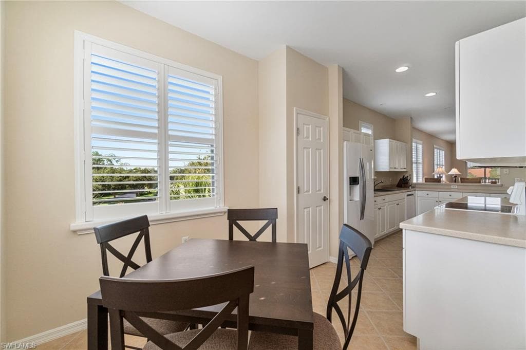 3970 Loblolly Bay DR 301-8