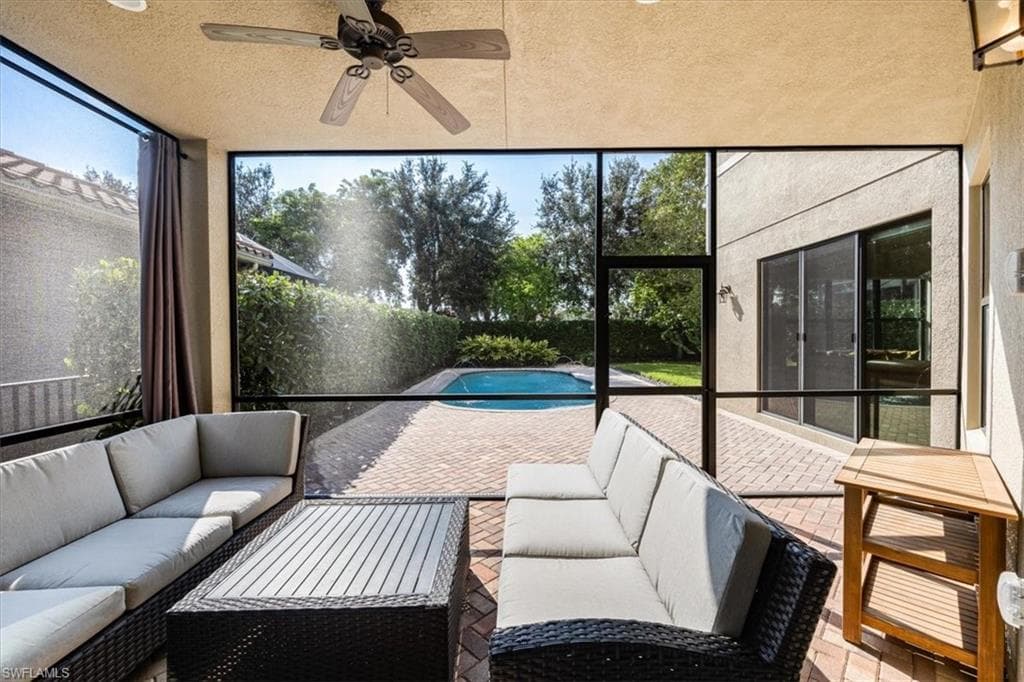 13800 Luna DR-22