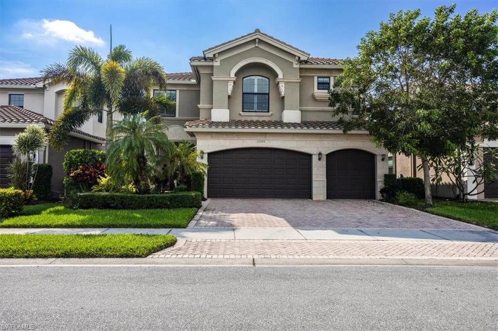 13800 Luna DR-1