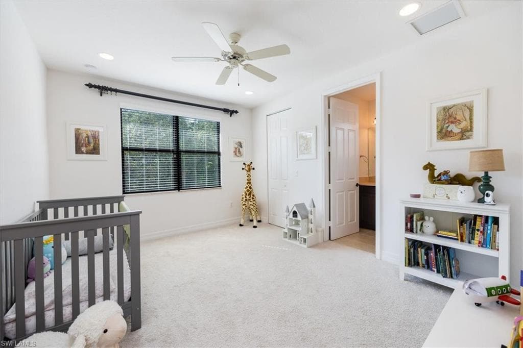13800 Luna DR-10