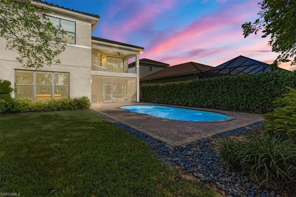 13800 Luna DR-25