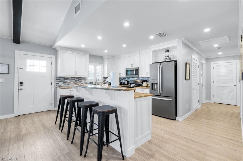 26460 Hickory BLVD-16