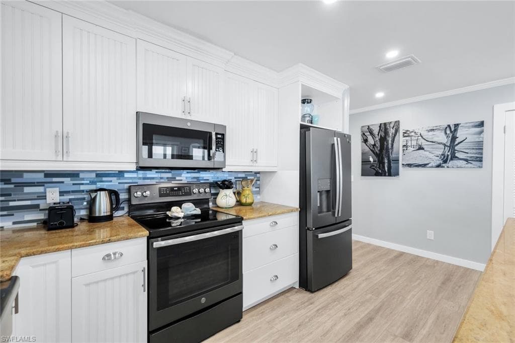 26460 Hickory BLVD-15