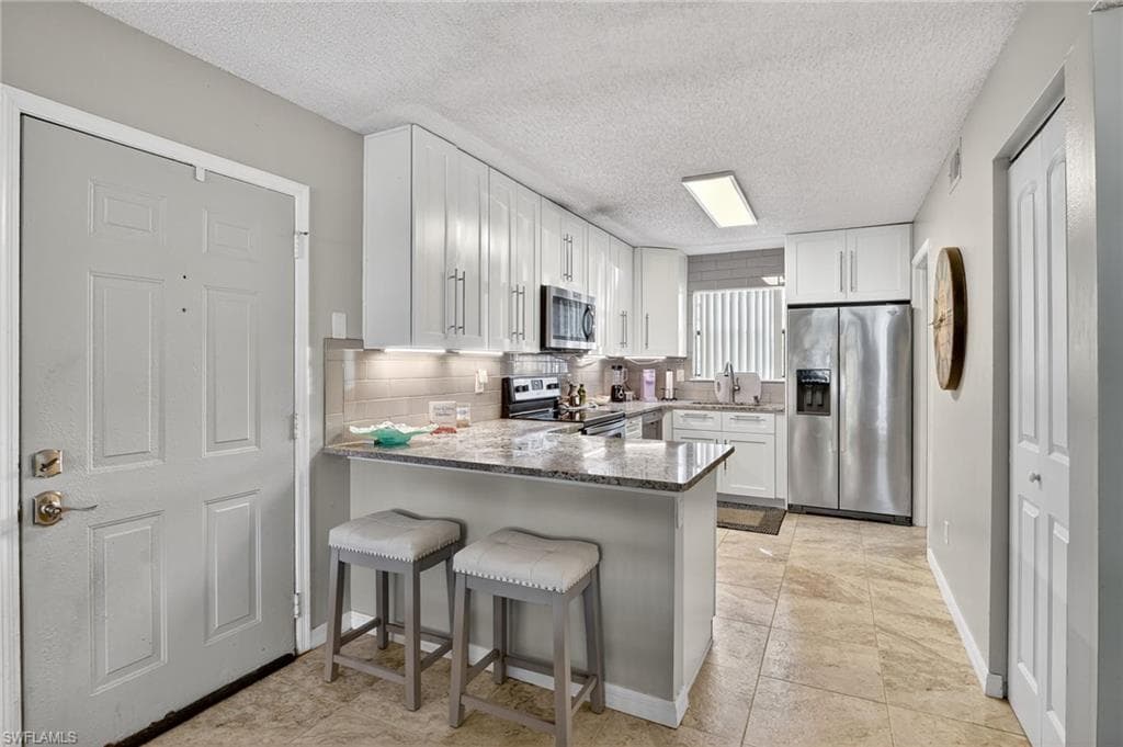 2142 Arbour Walk CIR 2616-7