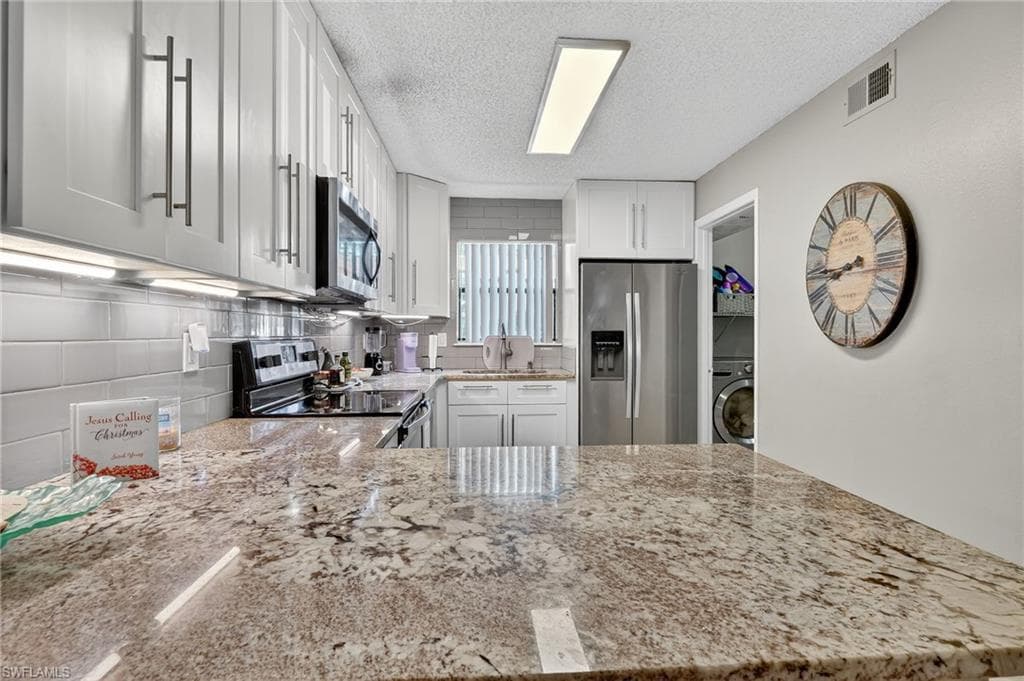 2142 Arbour Walk CIR 2616-9