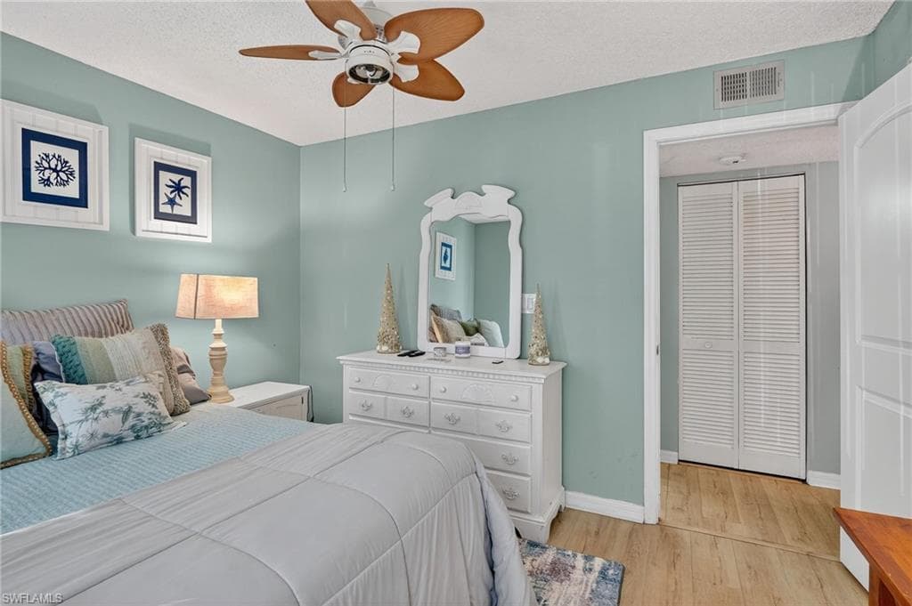 2142 Arbour Walk CIR 2616-34