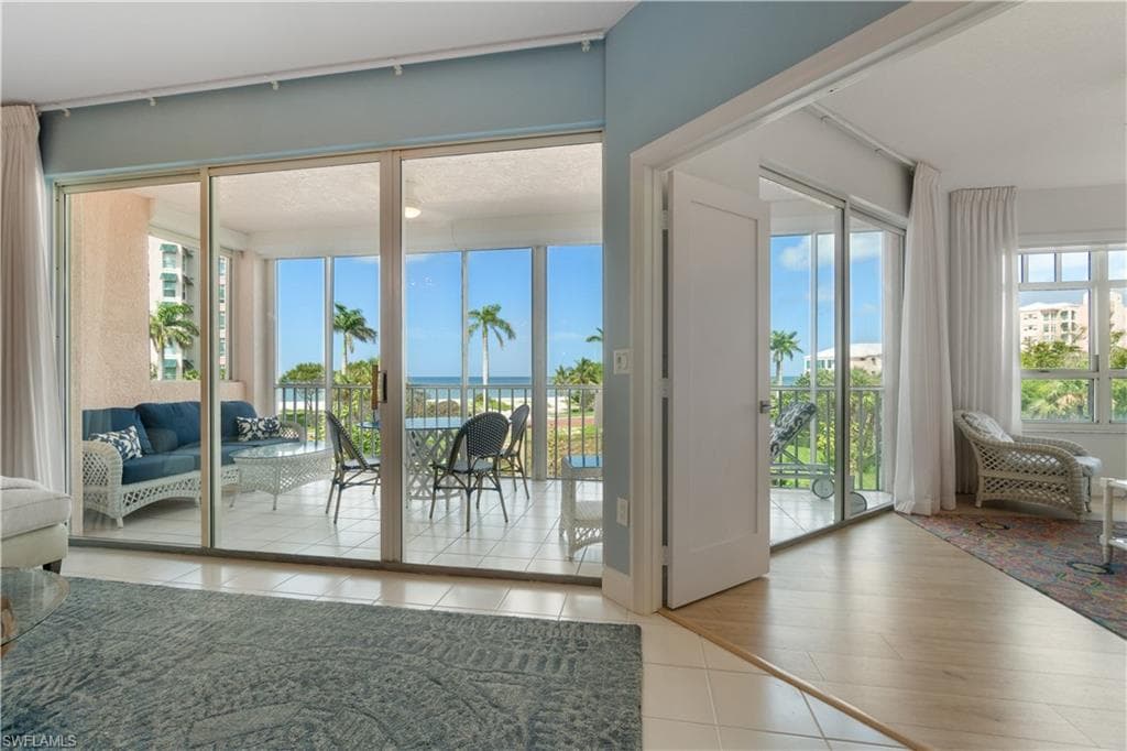 260 Barefoot Beach BLVD 204-15