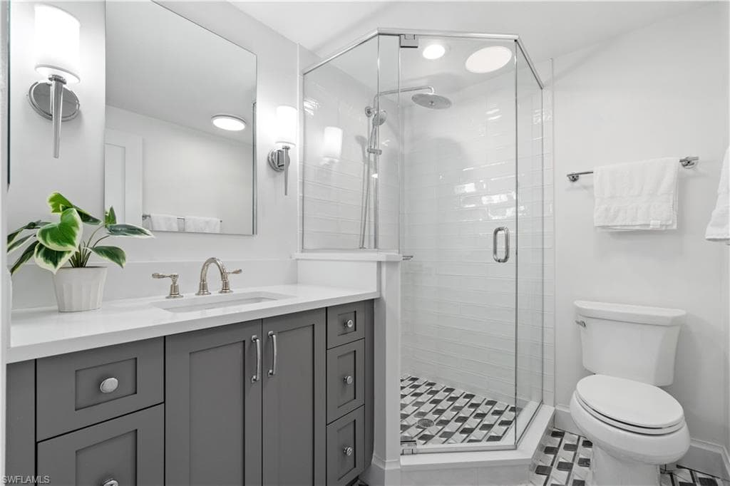 260 Barefoot Beach BLVD 204-25