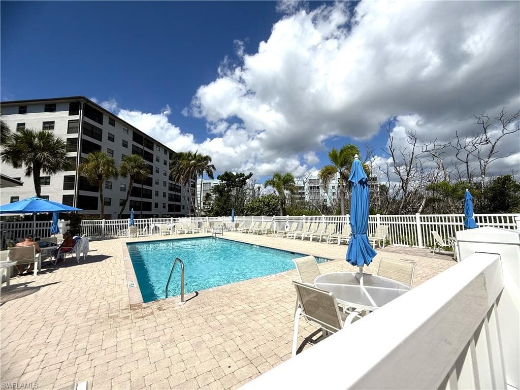 6891 Estero BLVD 331-23