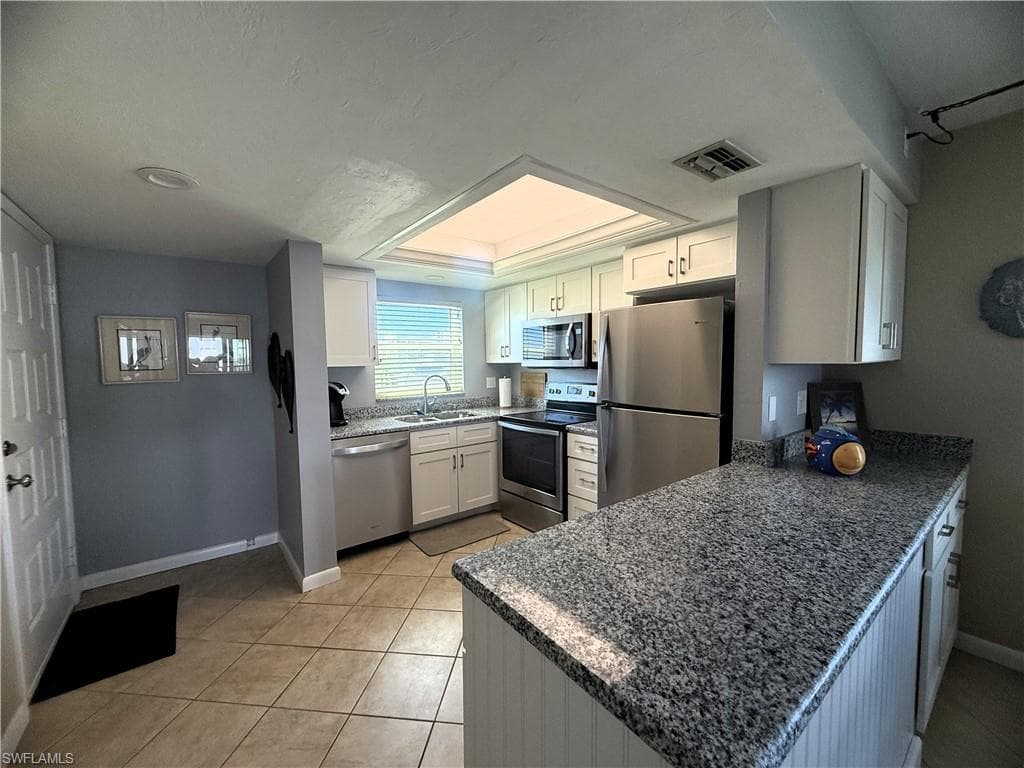 6891 Estero BLVD 331-4
