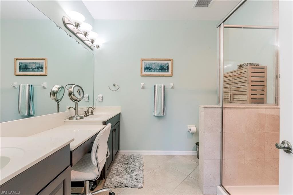 8510 Violeta ST 203-22