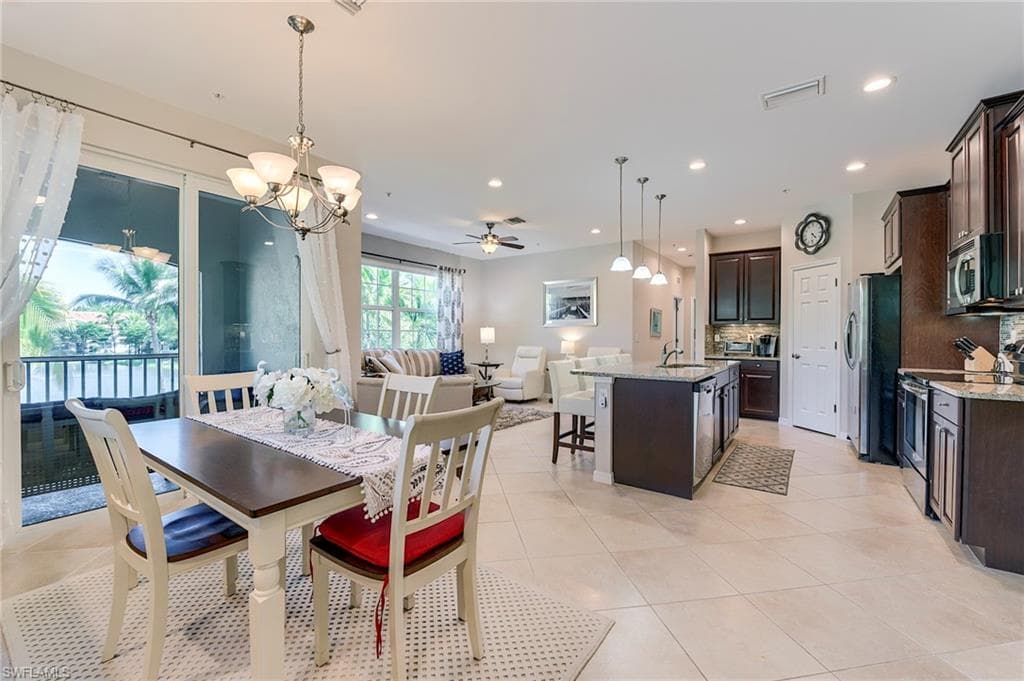 8510 Violeta ST 203-11