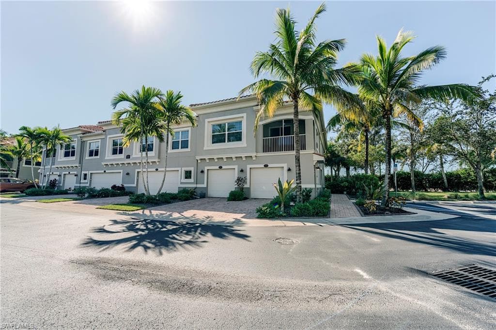 8510 Violeta ST 203-4