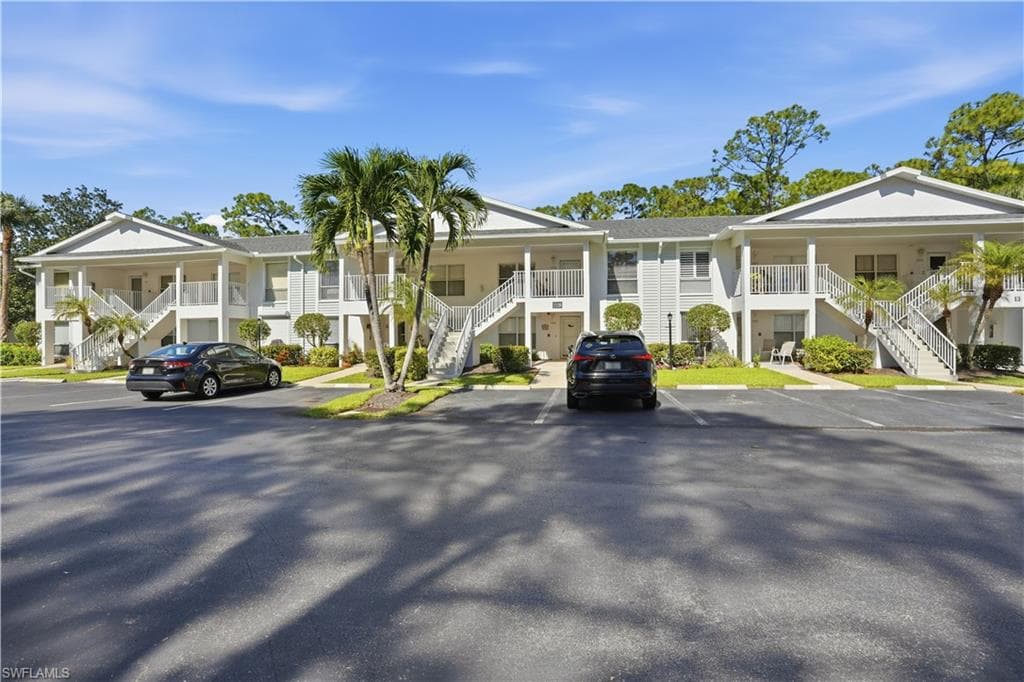 1120 Sarah Jean CIR B204-1