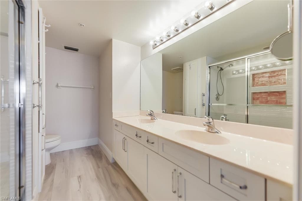 4481 Bay Beach LN 214-13