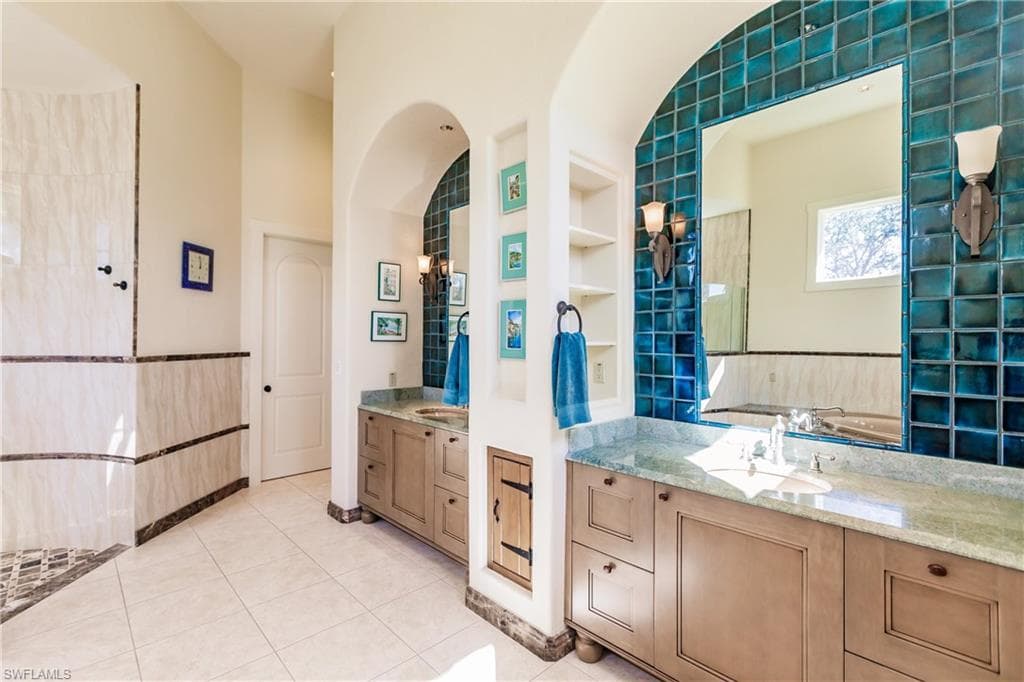 11558 Aerie LN-22