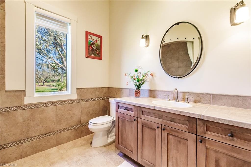 11558 Aerie LN-30